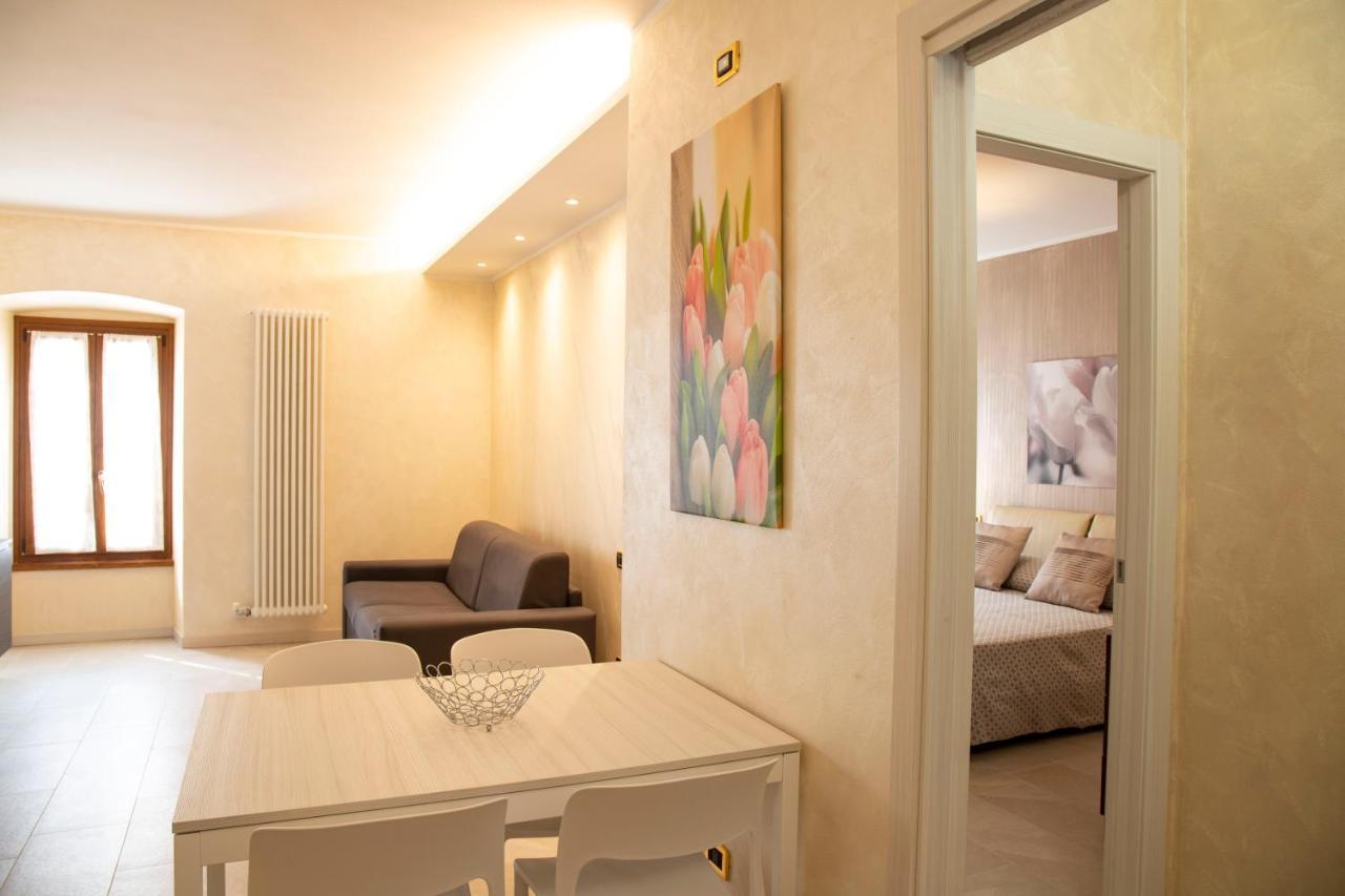 Flower Apartments Bardolino Bagian luar foto